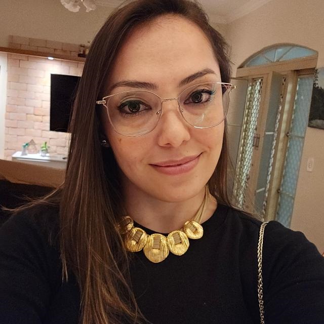 Andreza Vieira Simolini